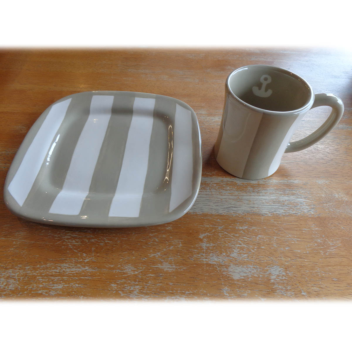 Adult male square plate and large mug