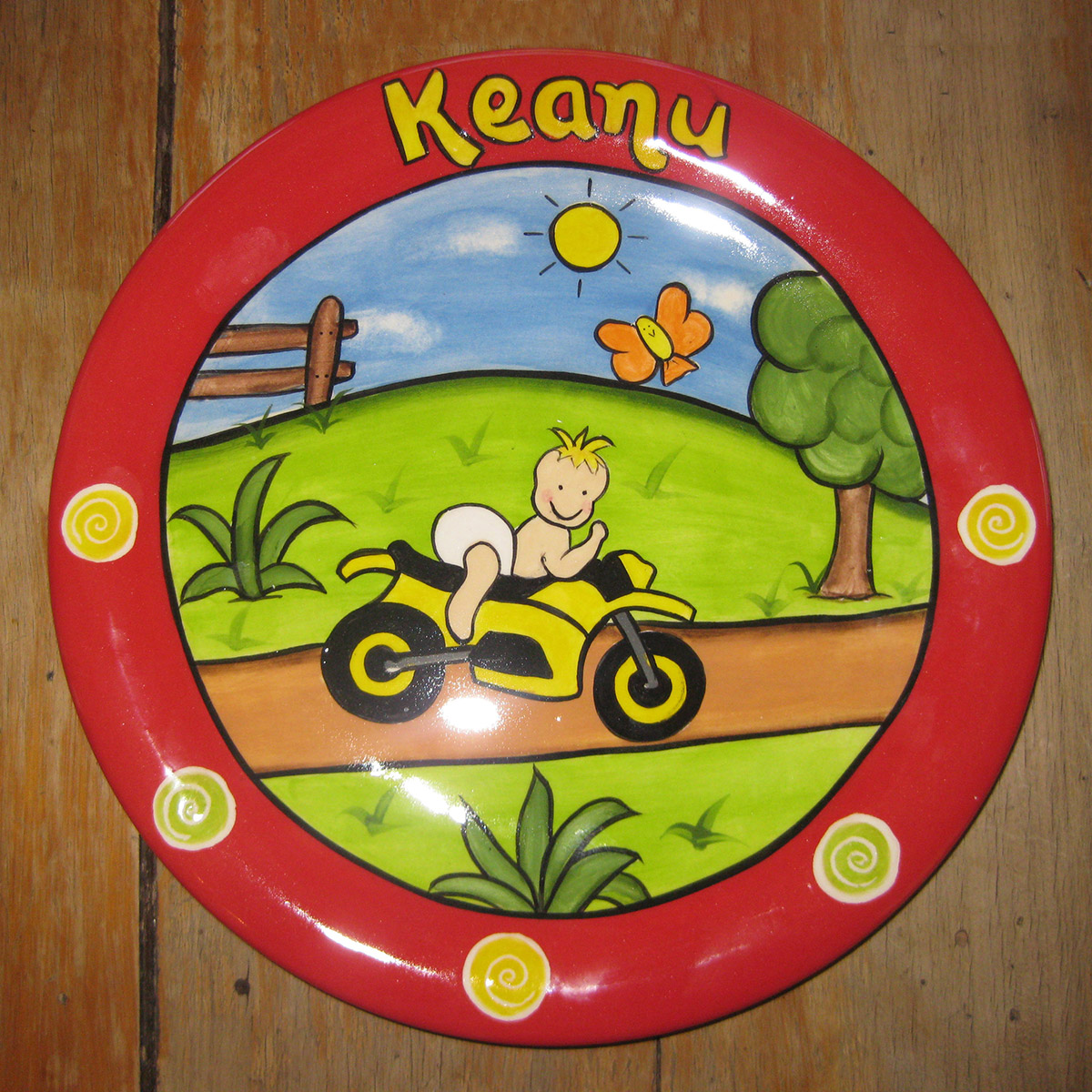 plate with bicycle design